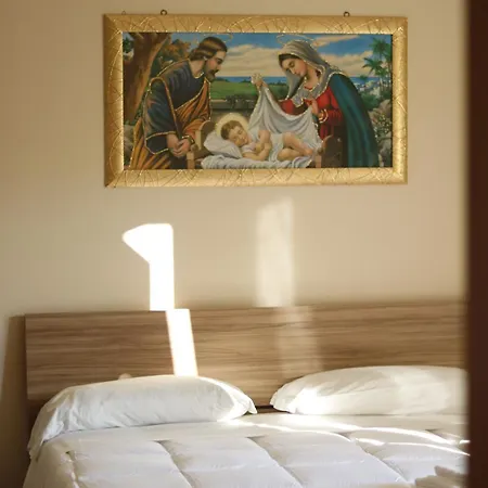 Pensionat Casa Hyria 3*